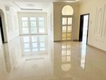 6 bedrooms Villa in Al Shahama, UAE No. 37994 - Image 7