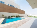 7 bedrooms Villa in Abu Dhabi, UAE No. 37995 - villa in Dubai