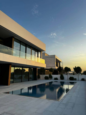 6 bedrooms Villa in Dubai, UAE No. 38089