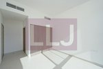 4 bedrooms Townhouse in Abu Dhabi, UAE No. 38401 - Image 4