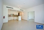 4 bedrooms Townhouse in Town Square, UAE No. 393 - Image 2