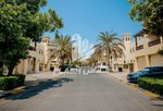 3 bedrooms Villa in Al Hamra Village, UAE No. 39392 - villa in Dubai