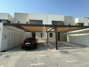 3 bedrooms Townhouse in Yas Island, UAE No. 39634