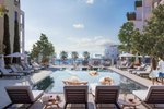 1 bedroom Apartment in Jumeirah, UAE No. 4 - Image 2