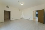 5 bedrooms Villa in Yas Island, UAE No. 40092 - Image 15
