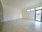 5 bedrooms Villa in Yas Island, UAE No. 40200 - Image 11