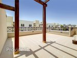 4 bedrooms Townhouse in Mudon, UAE No. 4045 - Image 4