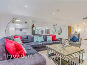 4 bedrooms Duplex in Jumeirah Beach Residence, UAE No. 4054