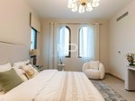 4 bedrooms Villa in Abu Dhabi, UAE No. 40779 - Image 10