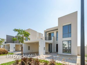 4 bedrooms Villa in Dubai South (Dubai World Central), UAE No. 4121