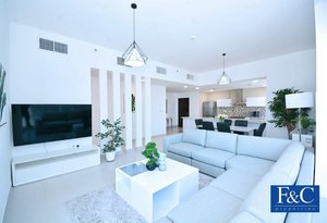 3 bedrooms Apartment in Business Bay, UAE No. 415