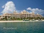 4 bedrooms Townhouse in Palm Jumeirah, UAE No. 4155 - Image 2