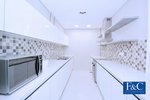2 bedrooms Apartment in Business Bay, UAE No. 416 - Image 7