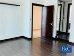 1 bedroom Apartment in Business Bay, UAE No. 420 - Image 5