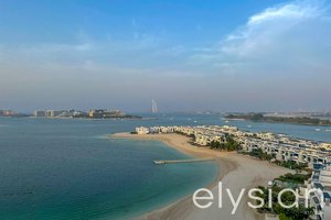 2 bedrooms Apartment in Palm Jumeirah, UAE No. 42365