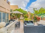6 bedrooms Villa in Meadows, UAE No. 4265 - Image 24