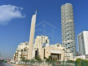 97.2m² Shop in Jumeirah Village Circle, UAE No. 42878