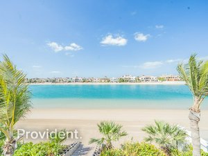 4 bedrooms Villa in Palm Jumeirah, UAE No. 4291
