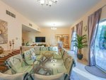 4 bedrooms Villa in Abu Dhabi, UAE No. 43307 - Image 6
