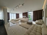5 bedrooms Villa in Jumeirah, UAE No. 43411 - Image 2