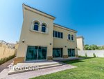 4 bedrooms Villa in Jumeirah Park, UAE No. 4410 - Image 5