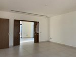 5 bedrooms Villa in Yas Island, UAE No. 44421 - Image 11