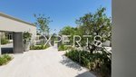 4 bedrooms Villa in Abu Dhabi, UAE No. 44516 - Image 3