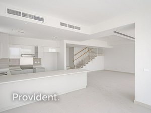 5 bedrooms Villa in Dubai Hills Estate, UAE No. 4469
