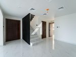 5 bedrooms Villa in Jumeirah Village Circle, UAE No. 44725 - Image 4