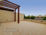 4 bedrooms Villa in Mudon, UAE No. 4536 - Image 7