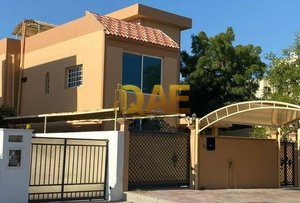 5 bedrooms Villa in Jumeirah Park, UAE No. 4601
