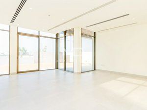 4 bedrooms Villa in Abu Dhabi, UAE No. 47126