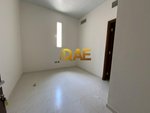 6 bedrooms Villa in The Marina, UAE No. 4713 - Image 15