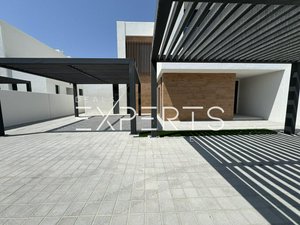 5 bedrooms Villa in Saadiyat Island, UAE No. 47156