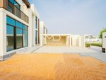 4 bedrooms Villa in Abu Dhabi, UAE No. 47440 - Image 49