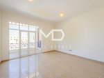 7 bedrooms Villa in Khalifa City, UAE No. 47562 - Image 11