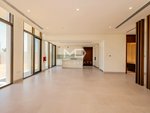 4 bedrooms Villa in Abu Dhabi, UAE No. 47573 - Image 8
