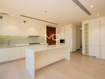 4 bedrooms Villa in Abu Dhabi, UAE No. 47573 - Image 16