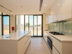 4 bedrooms Villa in Abu Dhabi, UAE No. 47573 - Image 17