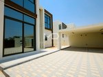 4 bedrooms Villa in Abu Dhabi, UAE No. 47573 - Image 29