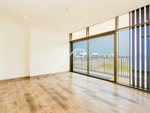5 bedrooms Villa in Abu Dhabi, UAE No. 47579 - Image 2