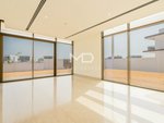 5 bedrooms Villa in Abu Dhabi, UAE No. 47579 - Image 5