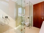 5 bedrooms Villa in Abu Dhabi, UAE No. 47579 - Image 24