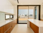 5 bedrooms Villa in Abu Dhabi, UAE No. 47579 - Image 80
