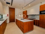 5 bedrooms Villa in Abu Dhabi, UAE No. 47580 - Image 25