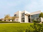 6 bedrooms Villa in Abu Dhabi, UAE No. 47586 - Image 3