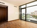 6 bedrooms Villa in Abu Dhabi, UAE No. 47586 - Image 11