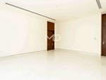 6 bedrooms Villa in Abu Dhabi, UAE No. 47586 - Image 39