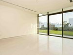 6 bedrooms Villa in Abu Dhabi, UAE No. 47586 - Image 40