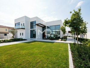 6 bedrooms Villa in Abu Dhabi, UAE No. 47597